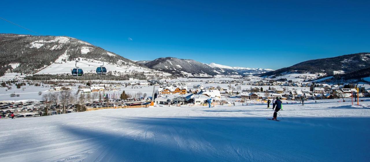 Grizzly Sport & Motorrad Resort Sankt Margarethen im Lungau Exterior foto